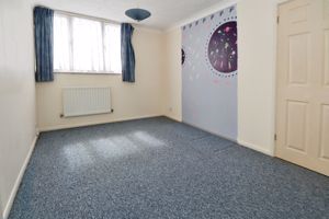 SAMSONS ROAD- click for photo gallery